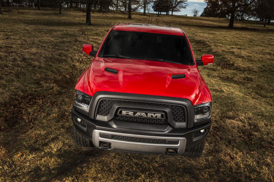  Dodge Ram 1500 Rebel 2015 года  (фото 5 из 54)
